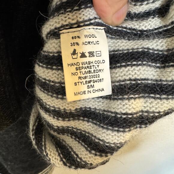 Maude Tie Waist Poncho Wool Blend Sweater Gray Size OSFM S/L Pullover - Picture 11 of 11